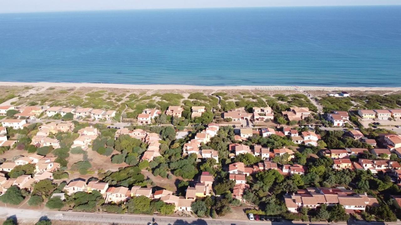 バデージ Baia Delle Mimoseアパートホテル エクステリア 写真